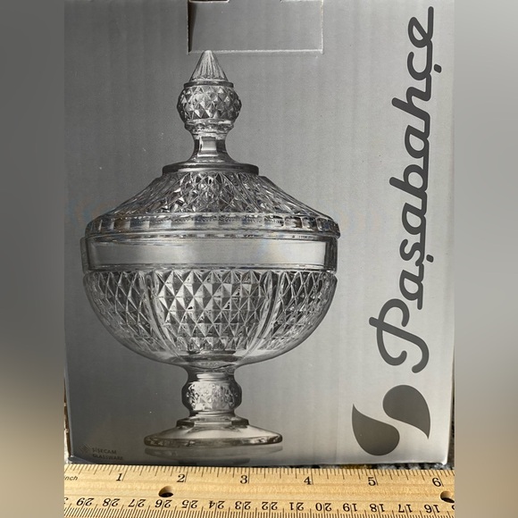 Pasabahce Diamond Sodalime Glass Candy Dish - Picture 13 of 16